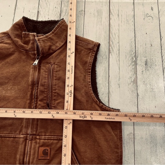 Carhartt V33 Sandstone Sherpa-Lined Mock-Neck Vest Sz M Brown - Picture 3 of 9